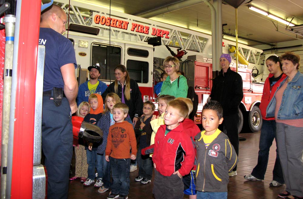 A group of kids getting a tour of Central Station